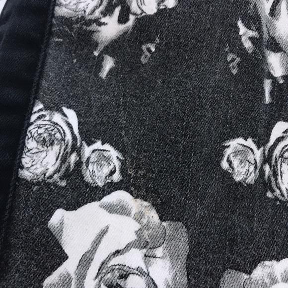 💙👖CUTE! HUDSON FLORAL SKINNY👖💙14 28” VGUC - Picture 6 of 8